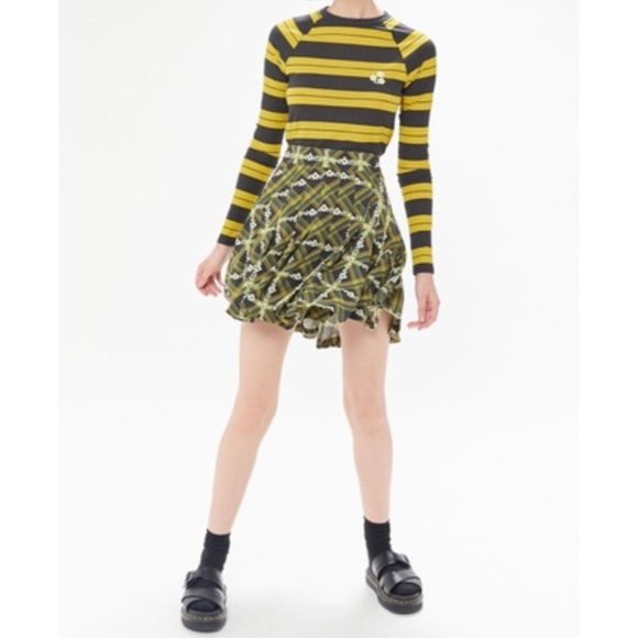 URBAN OUTFITTERS Emerson Print Pleated Mini Skirt - Picture 3 of 11